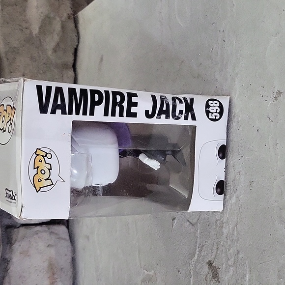 Funko Pop Disney Vampire Jack #598 - Picture 2 of 4